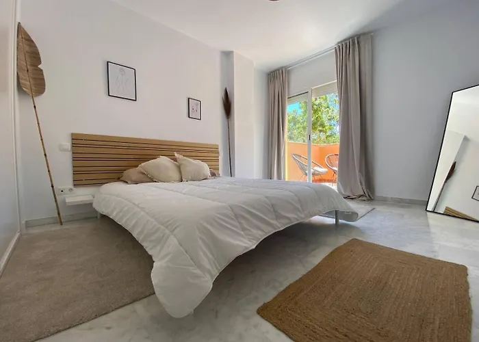 Stylish Spot Pass The Keys Apartamento Marbella